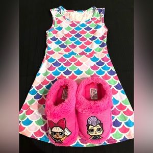 Girls dress small size 6-6x and LOL girls fuzzy slippers M 11-12